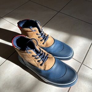 Sperry men’s cutwater deck boots